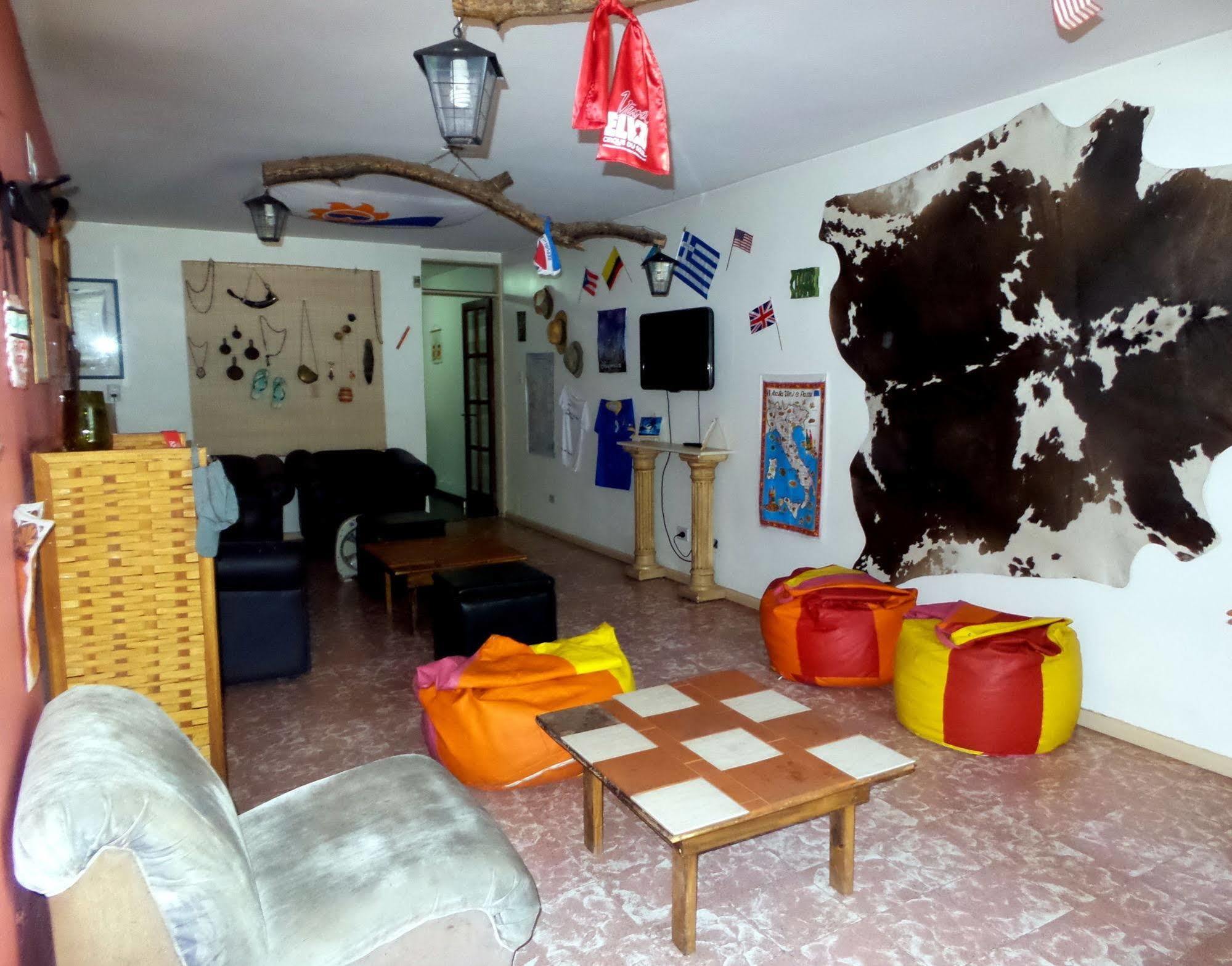 Hostel Otro Mundo Capdevila Eksteriør billede