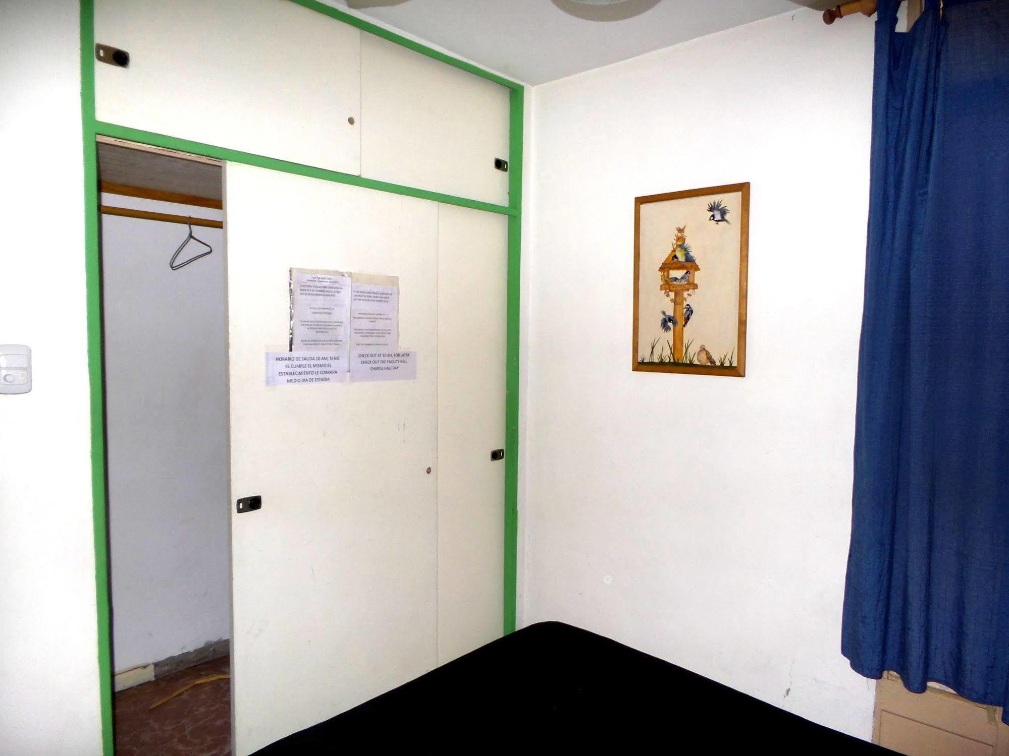 Hostel Otro Mundo Capdevila Eksteriør billede