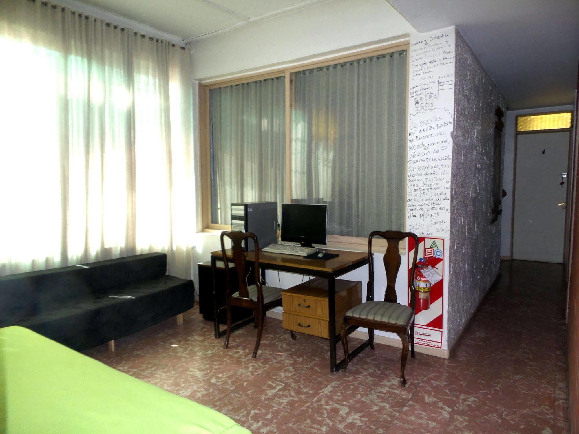 Hostel Otro Mundo Capdevila Eksteriør billede
