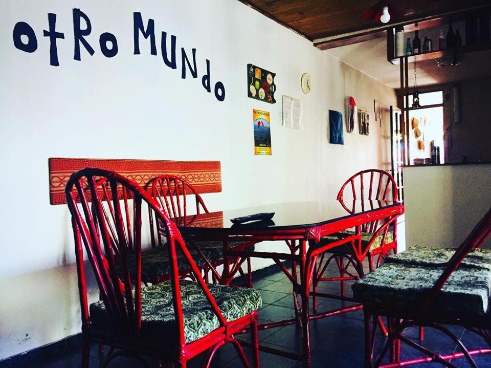 Hostel Otro Mundo Capdevila Eksteriør billede